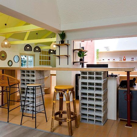 Greet Hotel Villeneuve La Garenne - Renove Экстерьер фото