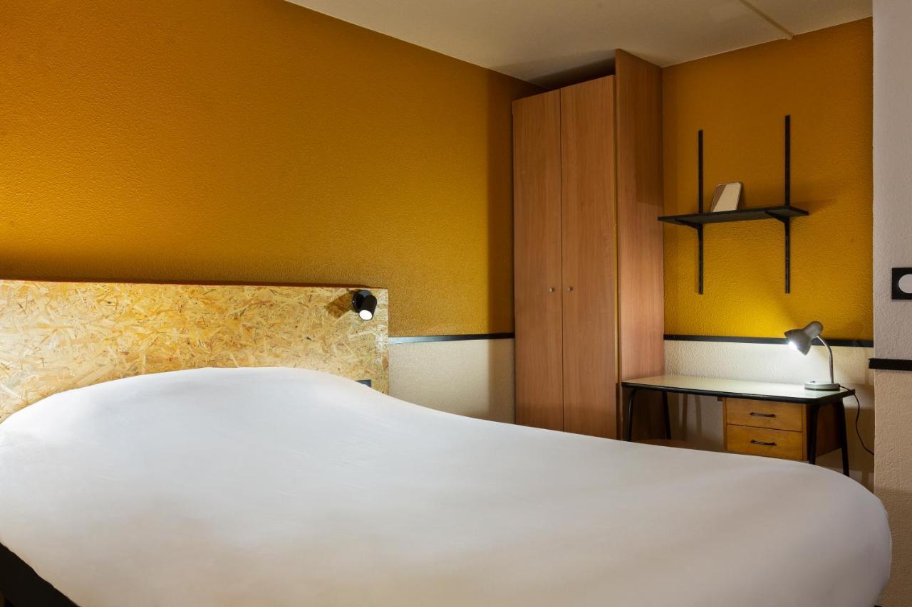 Greet Hotel Villeneuve La Garenne - Renove Экстерьер фото