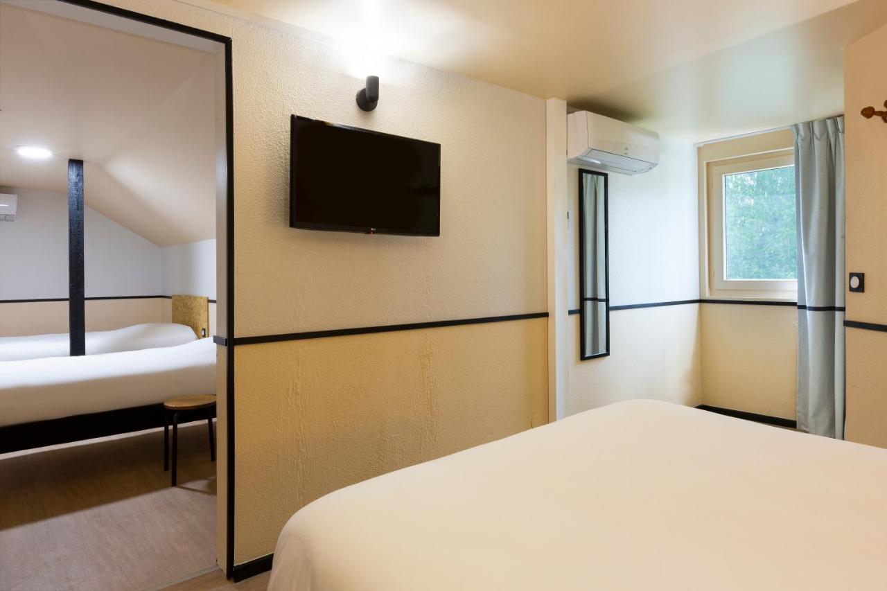 Greet Hotel Villeneuve La Garenne - Renove Экстерьер фото