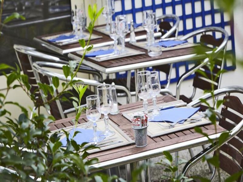 Greet Hotel Villeneuve La Garenne - Renove Экстерьер фото