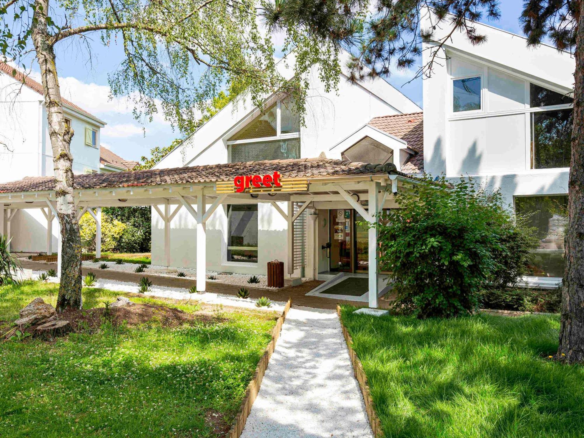 Greet Hotel Villeneuve La Garenne - Renove Экстерьер фото