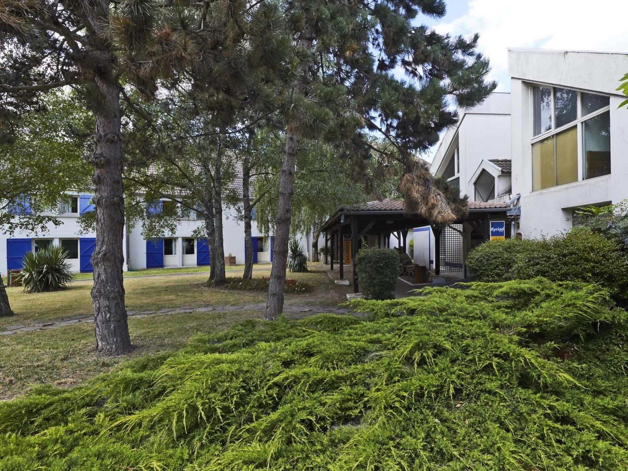 Greet Hotel Villeneuve La Garenne - Renove Экстерьер фото